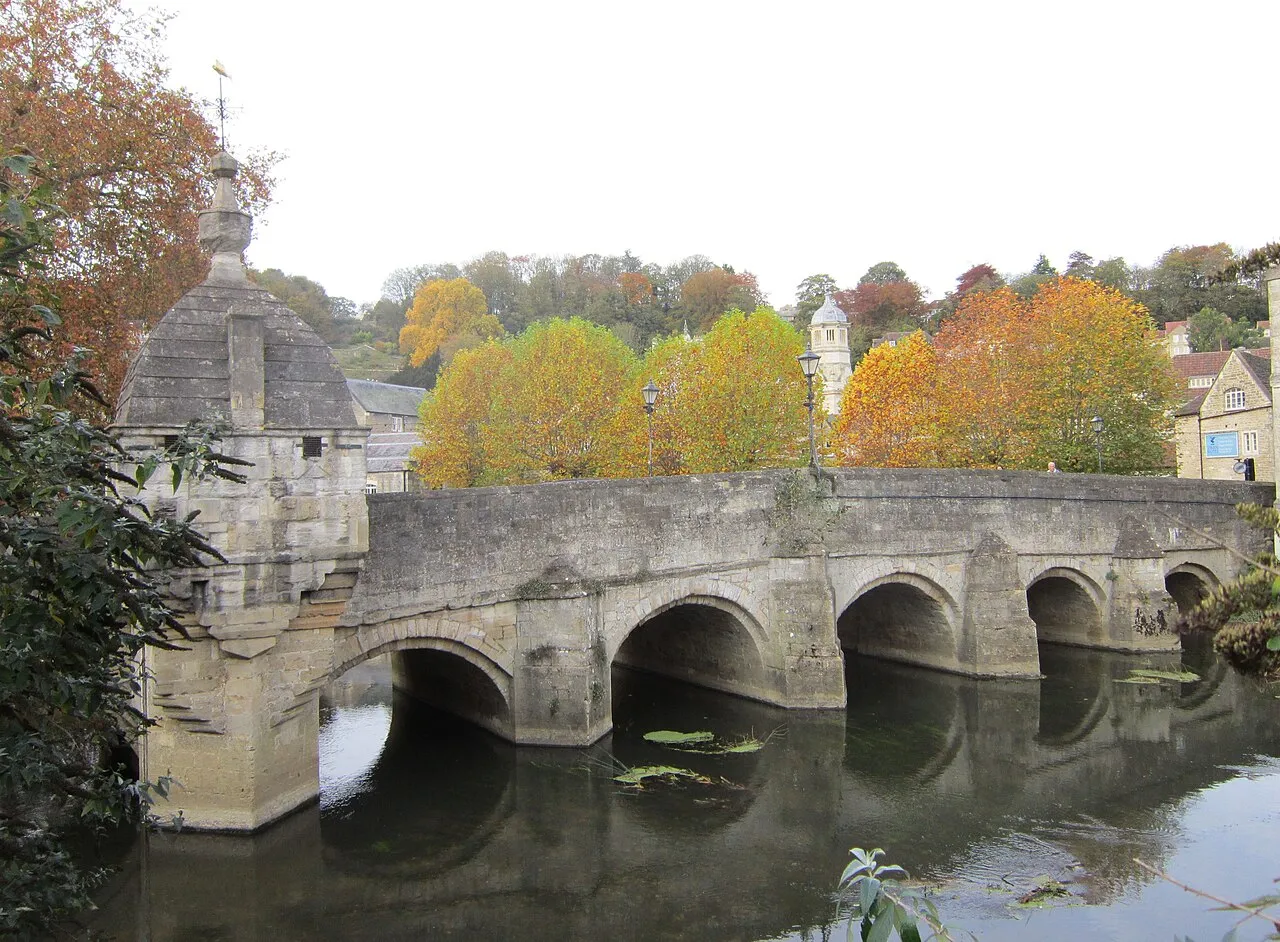 Painter and decorator services in Bradford-on-Avon
