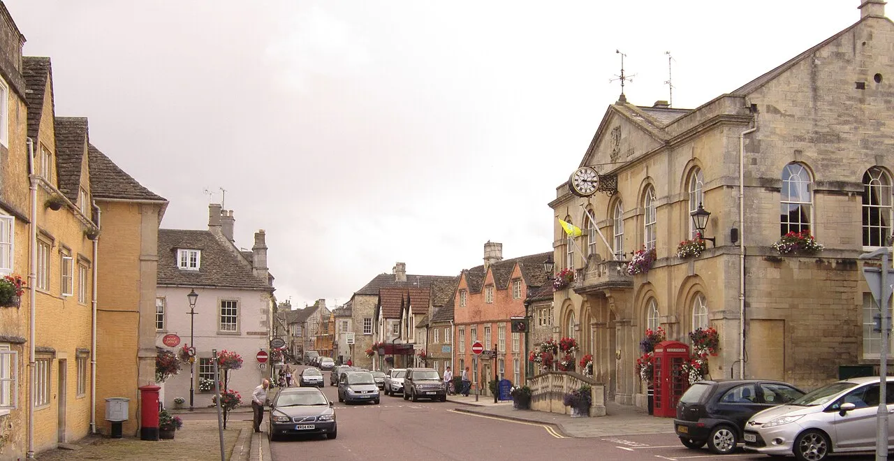 Painter and decorator services in Corsham